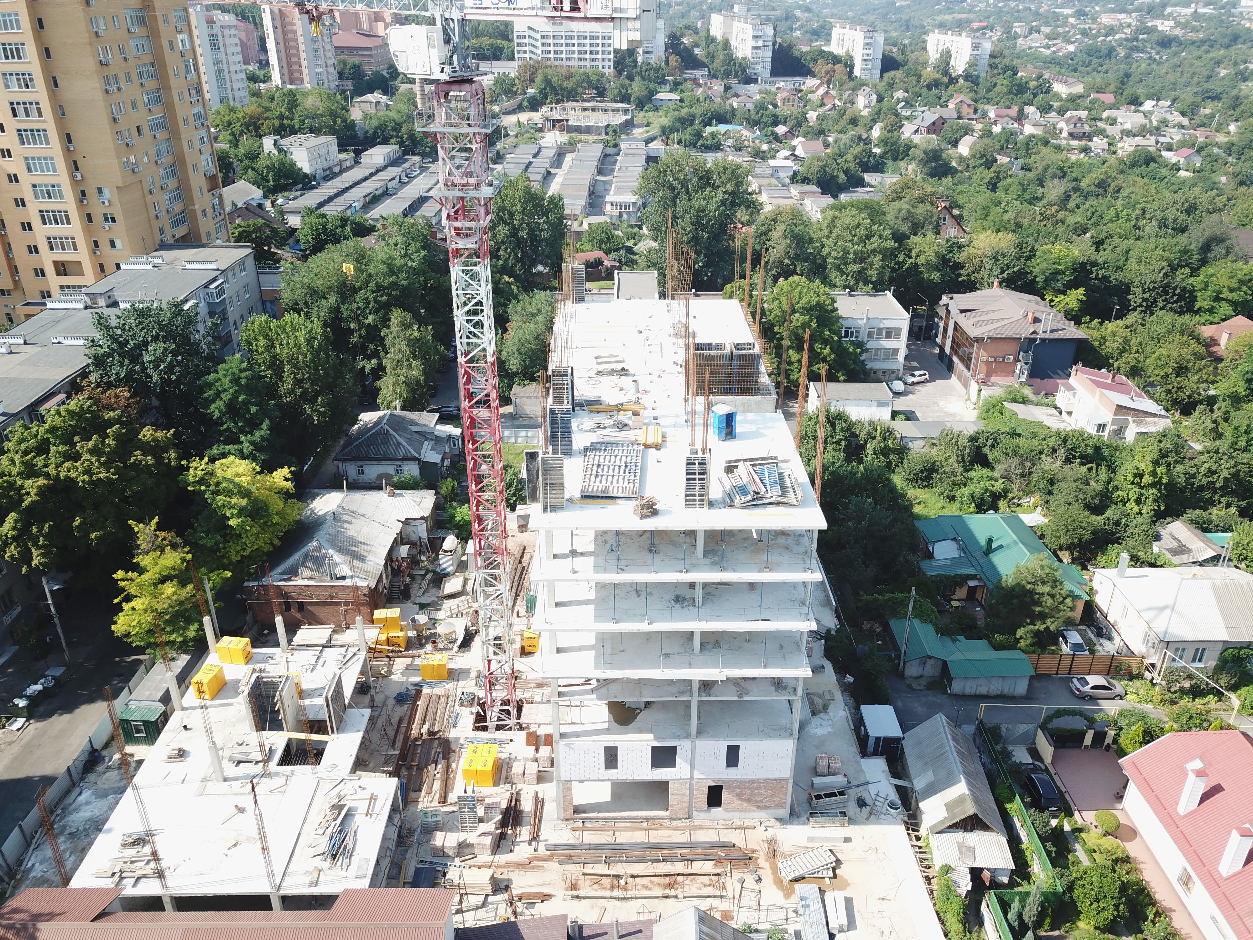 Фотозвіт будівництва ЖК на вул. Олеся Гончара
