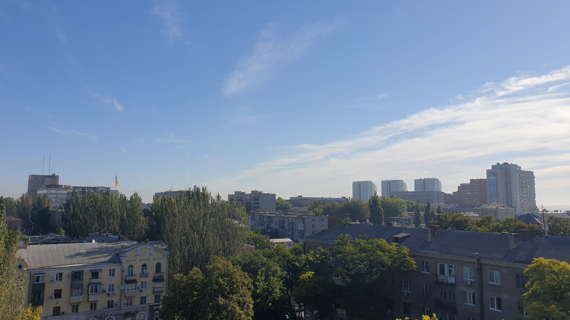 Fotobericht über den Bau eines Wohnkomplexes auf der Straße. Olesya Gonchara