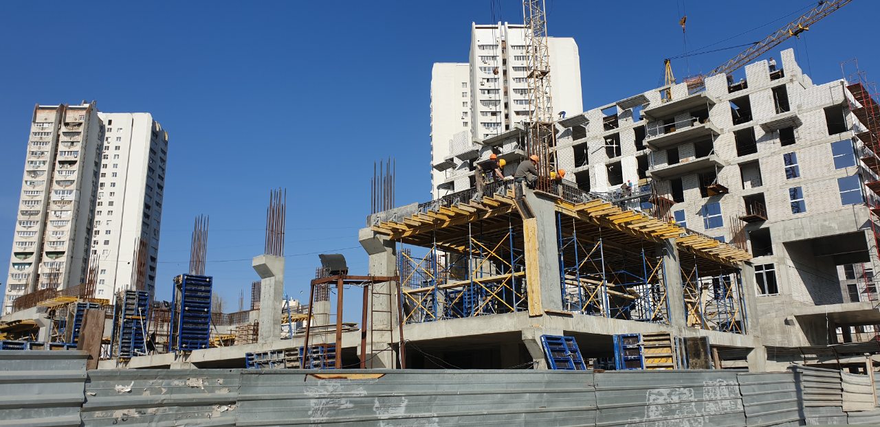Progress of construction of the residential complex «Fifth Continent»