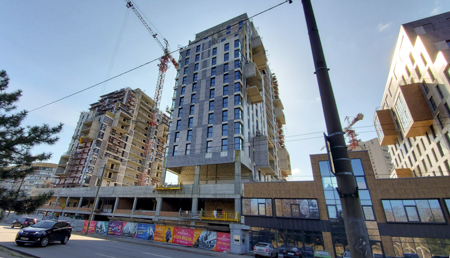Progress of construction of the residential complex «Fifth Continent»