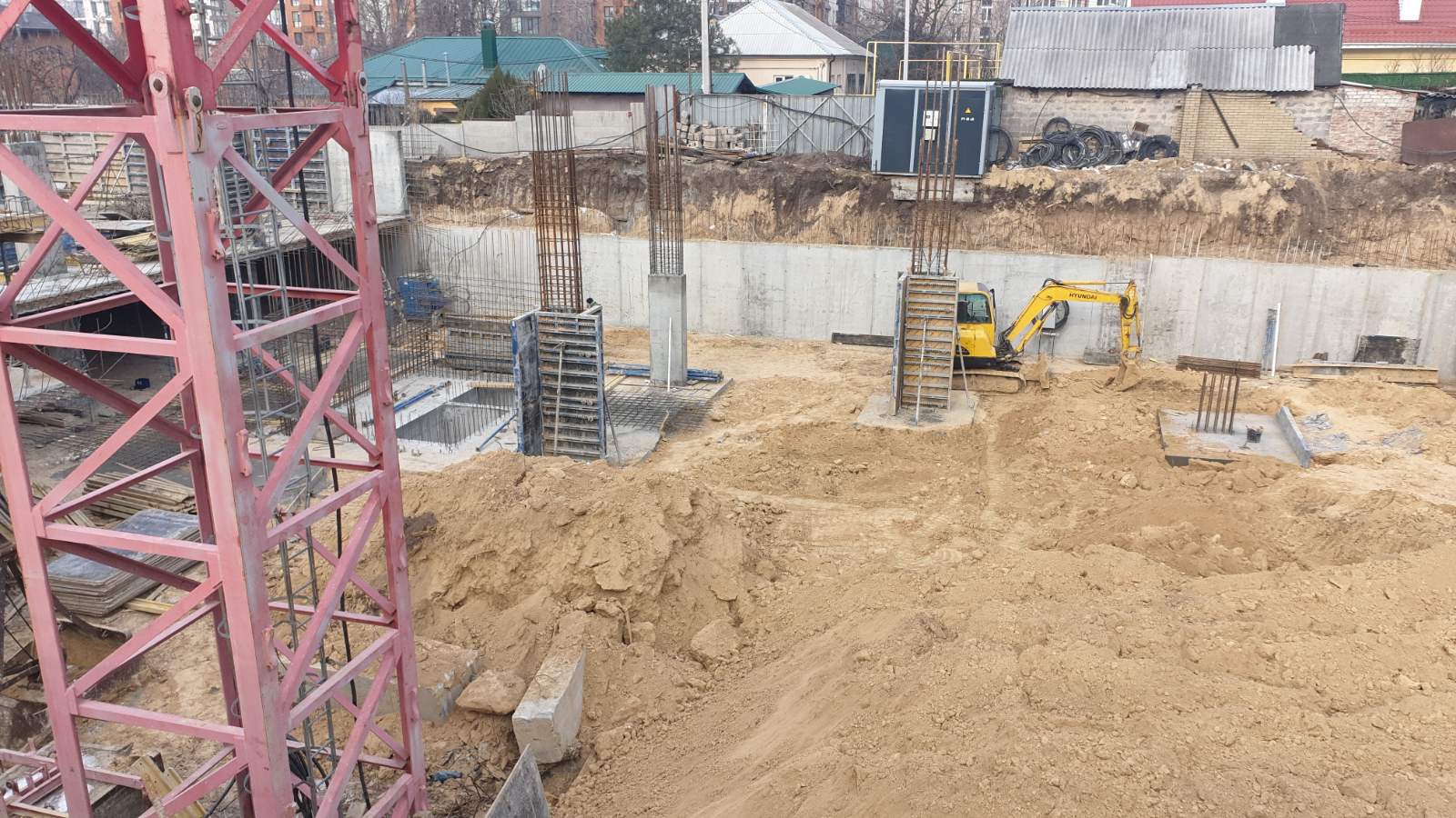 Photo report of the construction of residential complex on the Olesya Gonchara street
