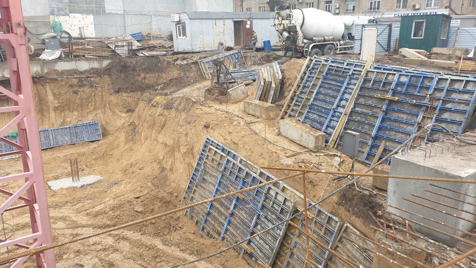 Photo report of the construction of residential complex on the Olesya Gonchara street