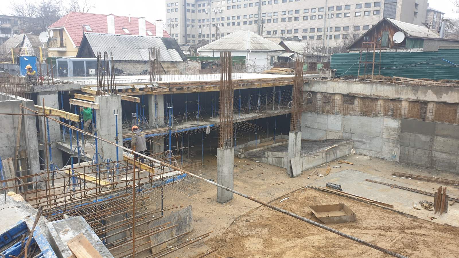 Photo report of the construction of residential complex on the Olesya Gonchara street