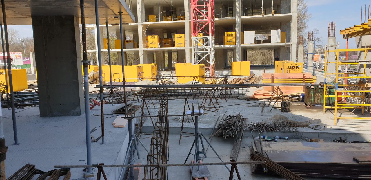 Photos from the construction of the residential complex «Grani»