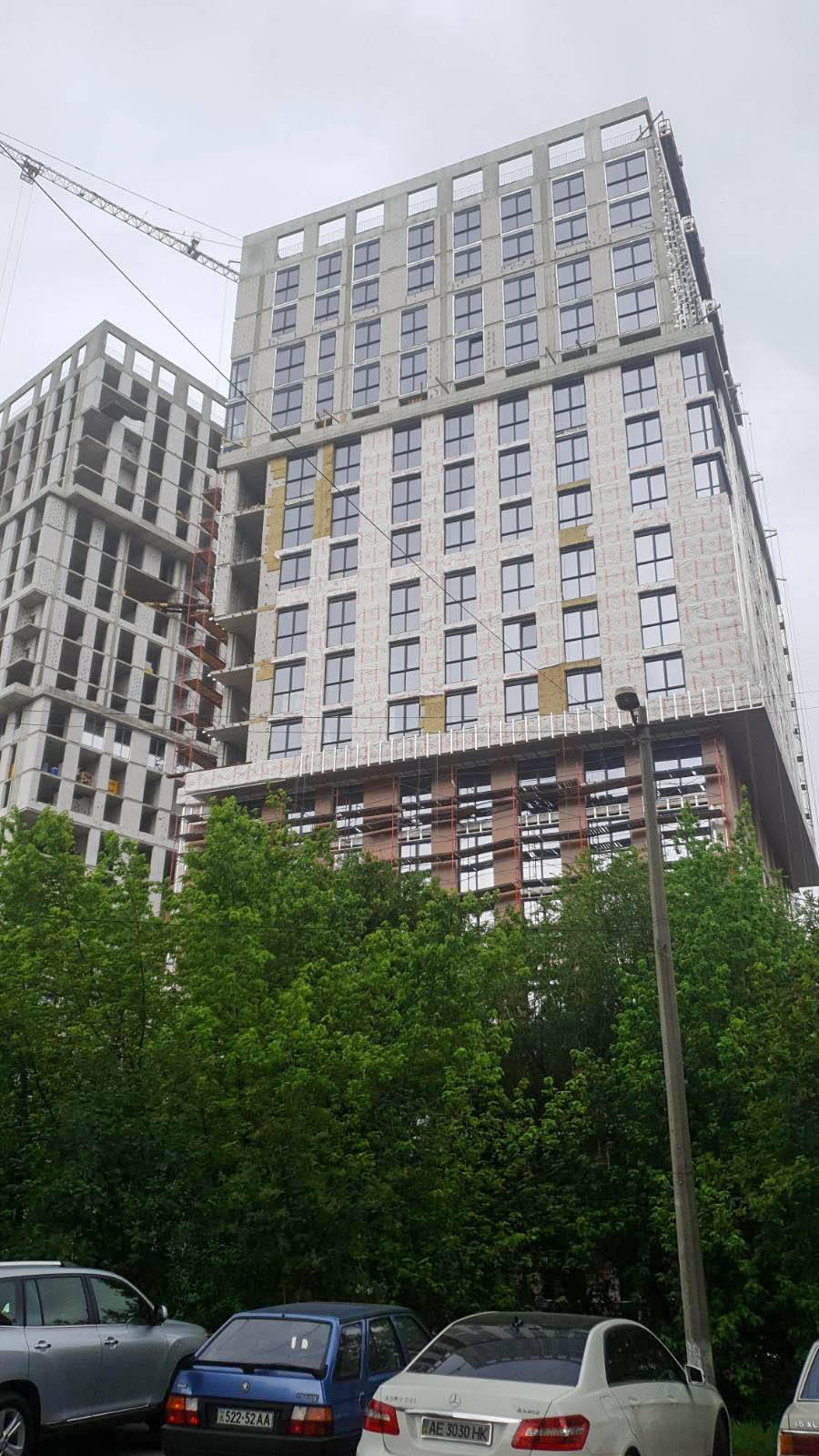 Photos from the construction of the residential complex «Grani»