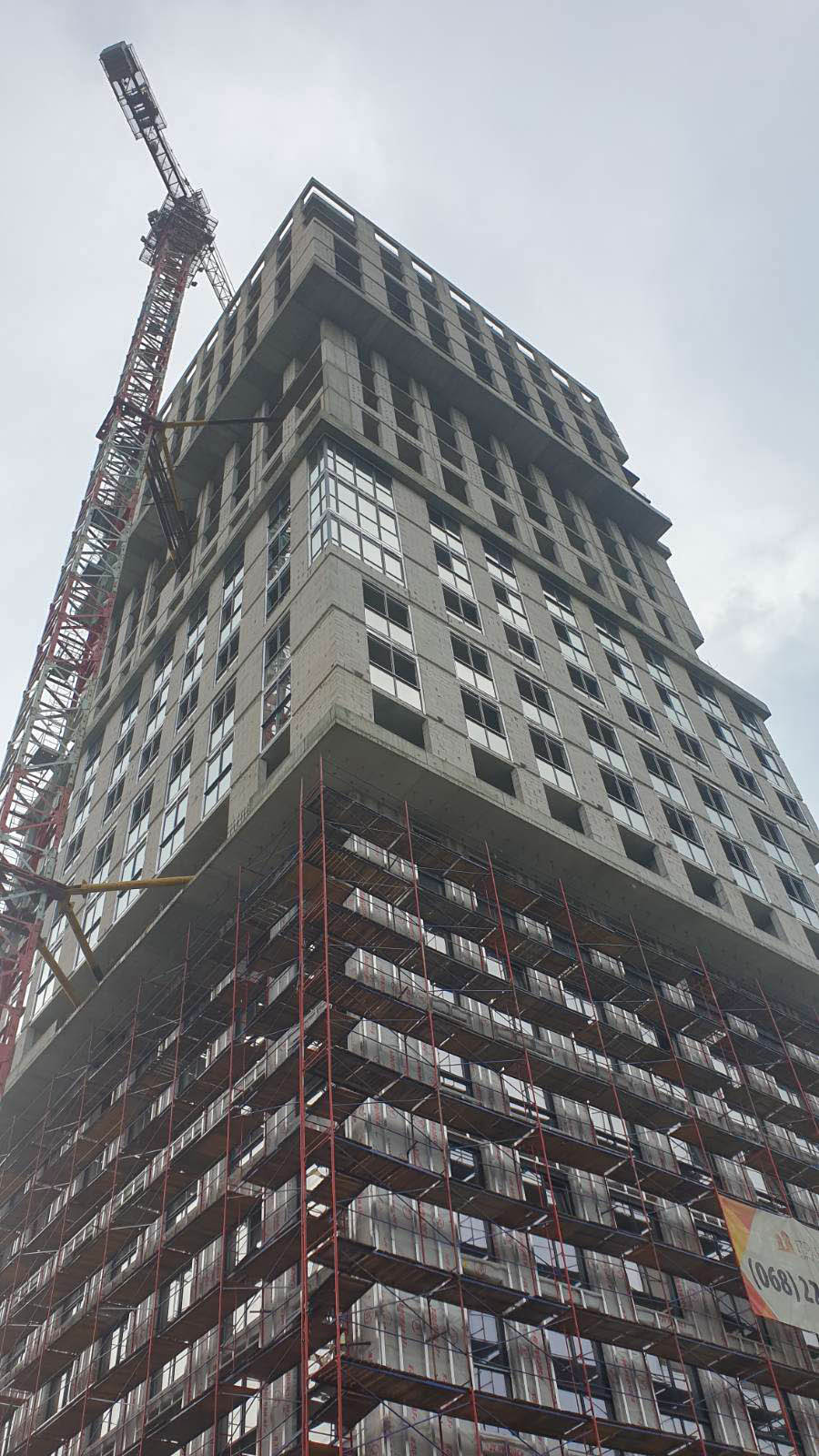 Photos from the construction of the residential complex «Grani»